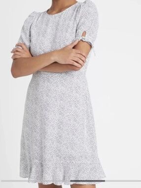 Banana Republic Puff Tie Sleeve Dress Polka dots White Black Womens Size 8 New